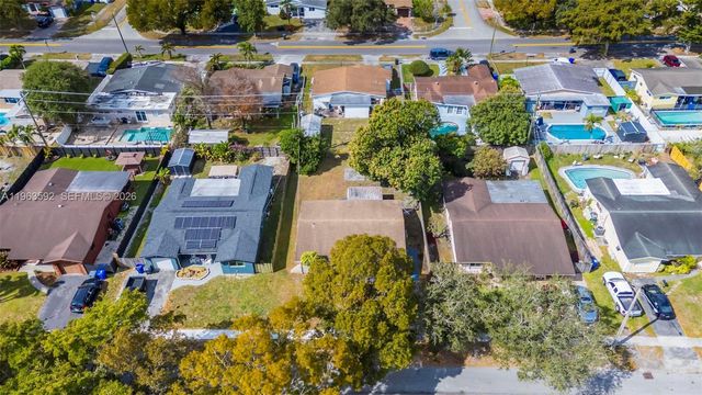 3430 N 65th Ave, Hollywood, FL 33024