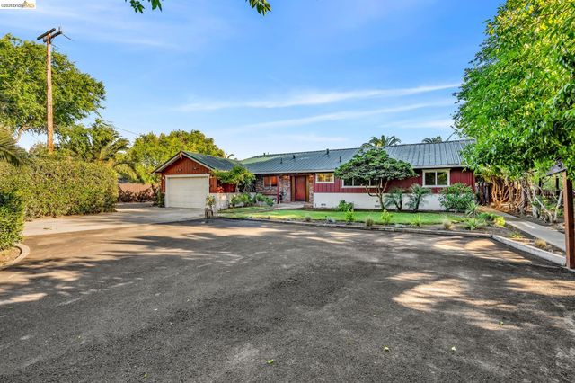 3300 CONCORD AVENUE A, Brentwood, CA 94513