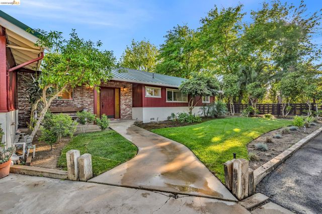 3300 CONCORD AVENUE A, Brentwood, CA 94513