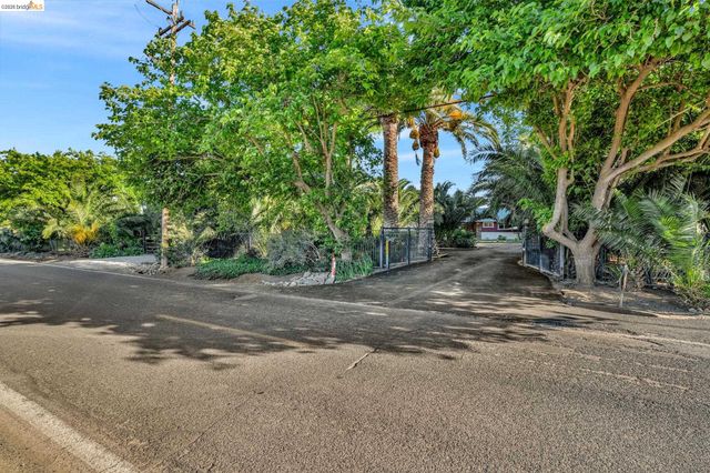 3300 CONCORD AVENUE A, Brentwood, CA 94513