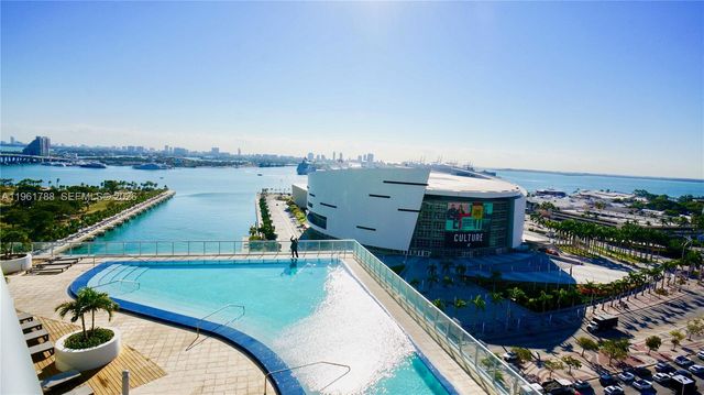 888 Biscayne Blvd 1603, Miami, FL 33132