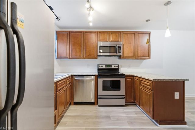 2215 Shadow Valley Road C, High Point, NC 27265