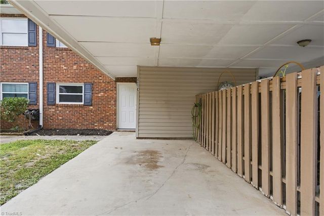 2215 Shadow Valley Road C, High Point, NC 27265