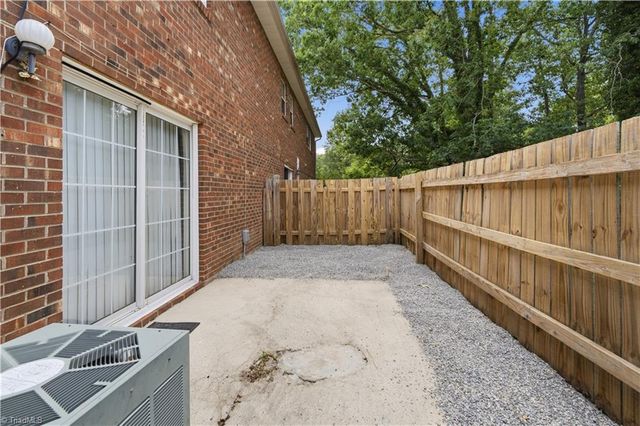 2215 Shadow Valley Road C, High Point, NC 27265