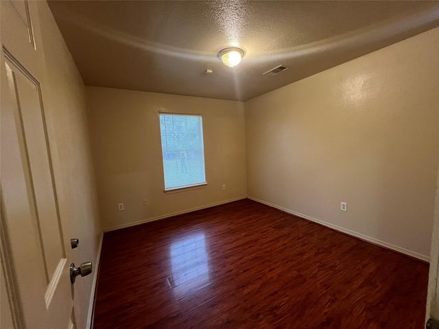 11007 Glenhollow Drive, Houston, TX 77048