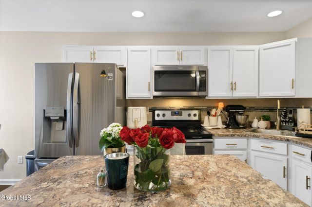 70C Fellows Road, Clifton Park, NY 12065