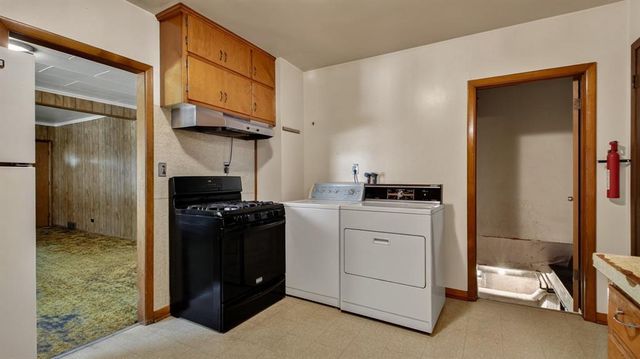 208 S 7th Street, Cornell, WI 54732