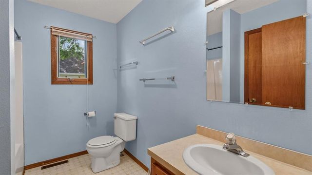 208 S 7th Street, Cornell, WI 54732