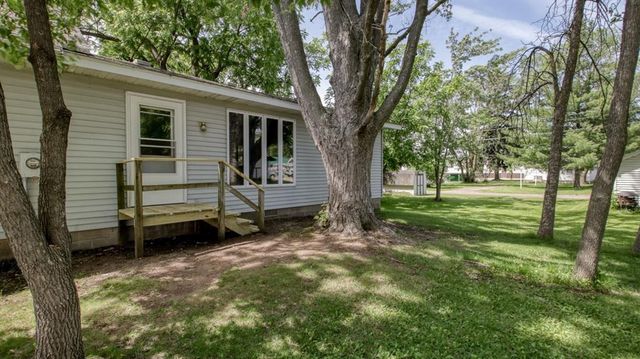 208 S 7th Street, Cornell, WI 54732