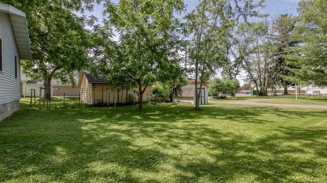 208 S 7th Street, Cornell, WI 54732