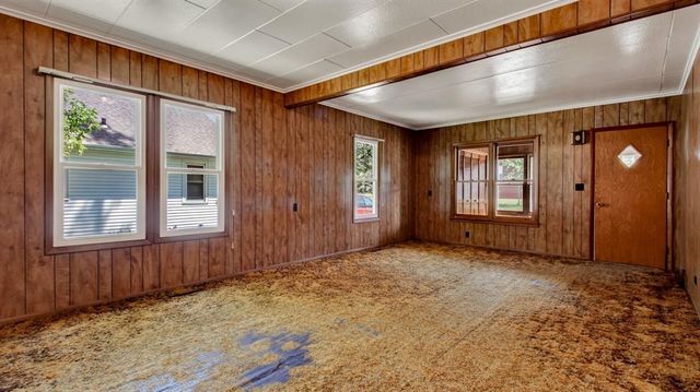 208 S 7th Street, Cornell, WI 54732