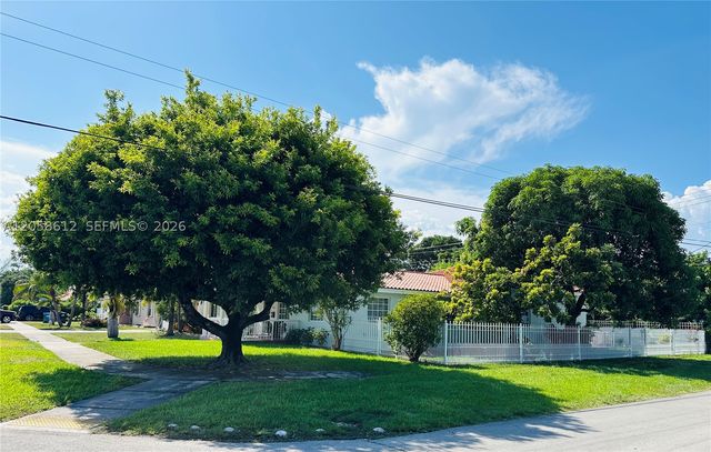 6401 SW 39th Ter, Miami, FL 33155