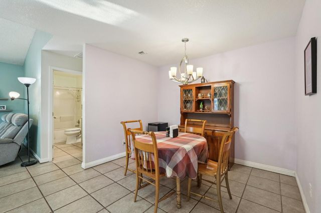 1256 Northridge Dr, Yuba City, CA 95991