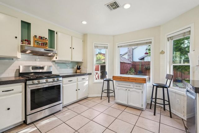 1256 Northridge Dr, Yuba City, CA 95991