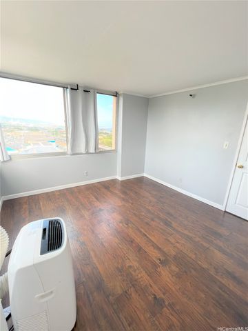1060 Kamehameha Highway 1206A, Pearl City, HI 96782