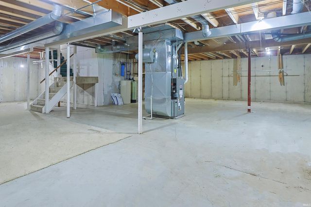 5512 Trippel Drive, Mishawaka, IN 46545