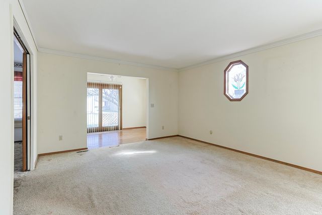 5512 Trippel Drive, Mishawaka, IN 46545