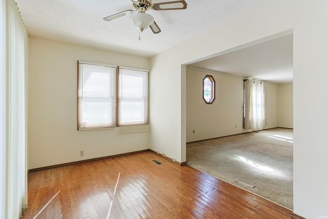 5512 Trippel Drive, Mishawaka, IN 46545