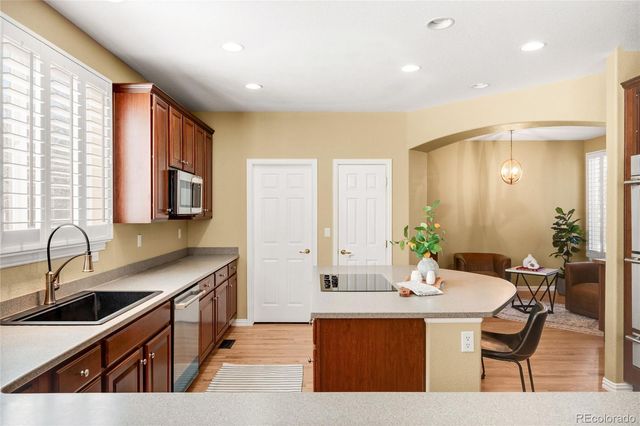 10664 Chandon Place, Highlands Ranch, CO 80126