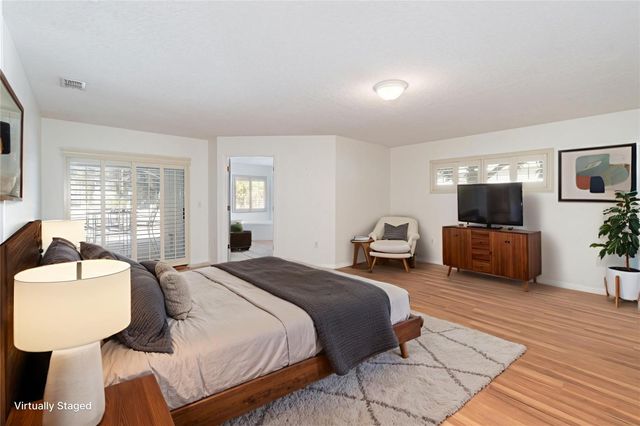 729 STRIHAL LOOP, Oakland, FL 34787