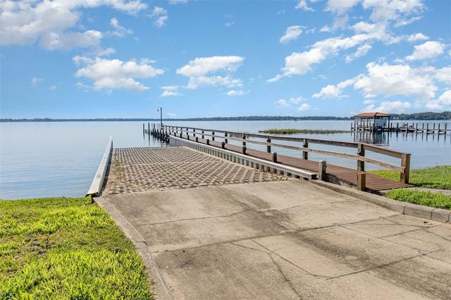 729 STRIHAL LOOP, Oakland, FL 34787