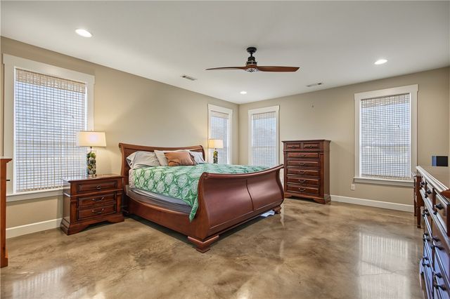 15040 Parrick Road, Gravette, AR 72736