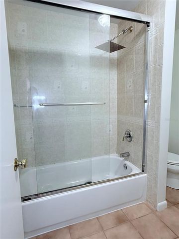 8608 LAKE ISLE DRIVE 169, Temple Terrace, FL 33637