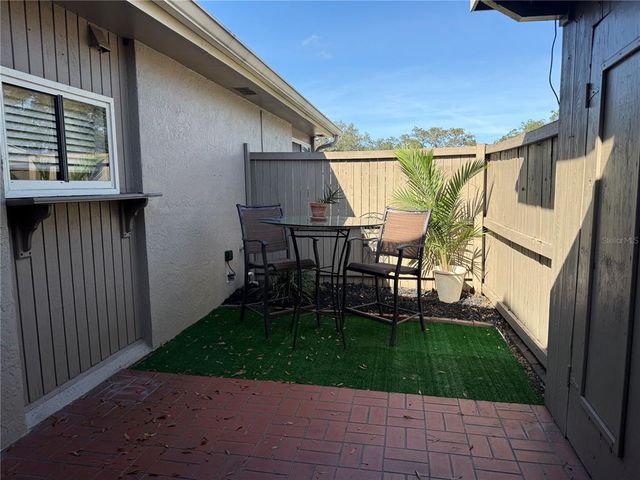 8608 LAKE ISLE DRIVE 169, Temple Terrace, FL 33637