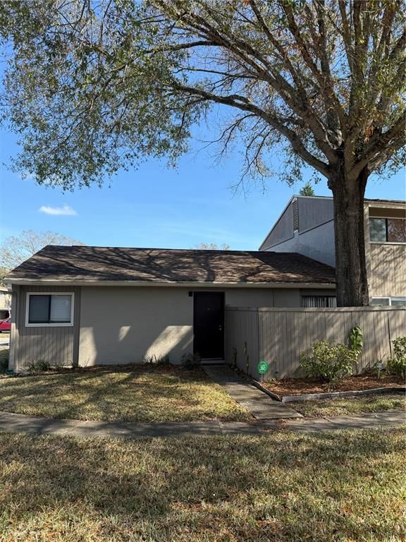 8608 LAKE ISLE DRIVE 169, Temple Terrace, FL 33637