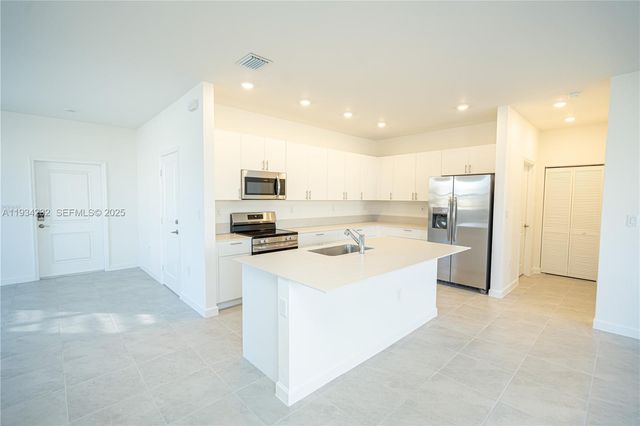 19507 SW 339 TERRACE, Homestead, FL 33034