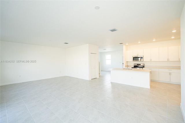 19507 SW 339 TERRACE, Homestead, FL 33034