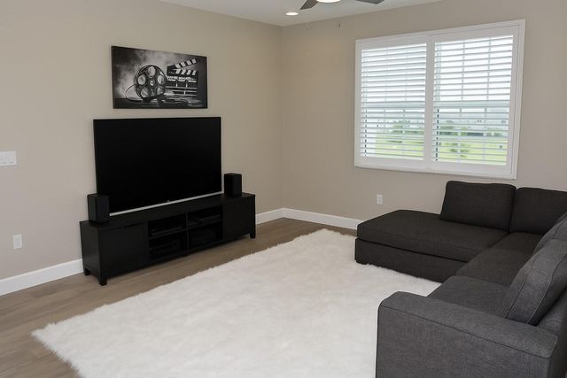 1402 Thistle Place, Loxahatchee, FL 33470