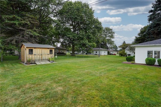 37 Westhaven Drive, Gates, NY 14624