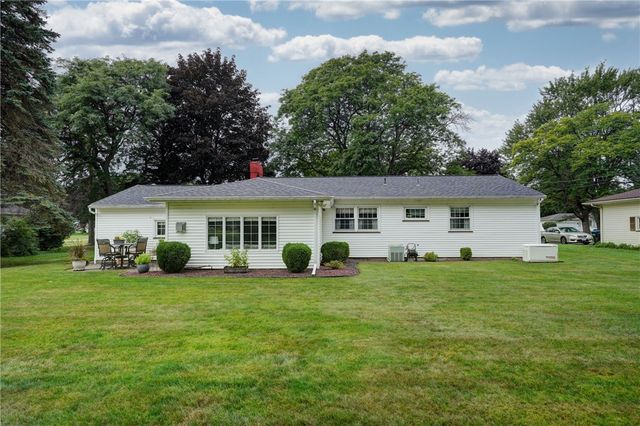 37 Westhaven Drive, Gates, NY 14624