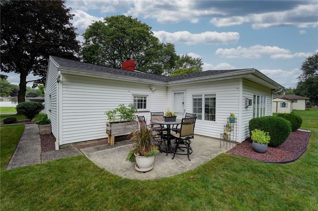 37 Westhaven Drive, Gates, NY 14624