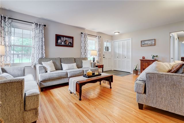 37 Westhaven Drive, Gates, NY 14624