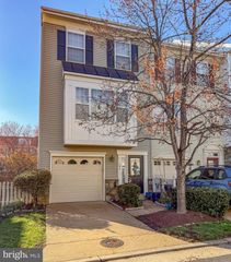 103 MEADOWS LN, Alexandria, VA 22304