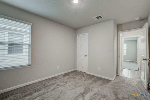 1945 Redstart, New Braunfels, TX 78130