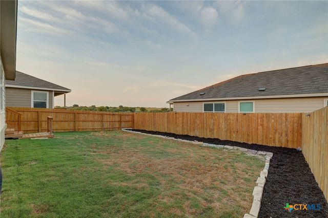 1945 Redstart, New Braunfels, TX 78130