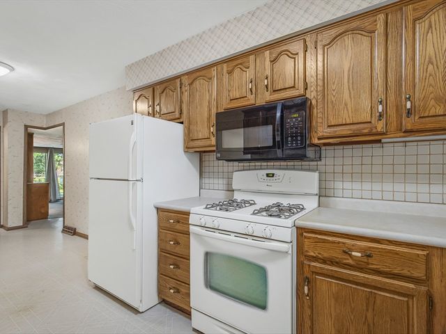 409 LYNNE Lane, Belvidere, IL 61008
