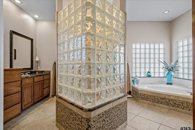 2833 FM 1801, Mineola, TX 75773
