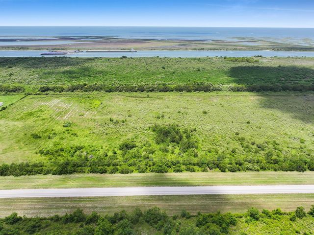 3101 Broadway, Port Bolivar, TX 77650