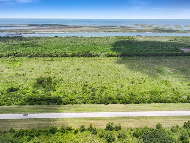 3101 Broadway, Port Bolivar, TX 77650