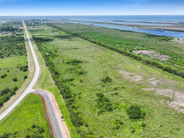 3101 Broadway, Port Bolivar, TX 77650