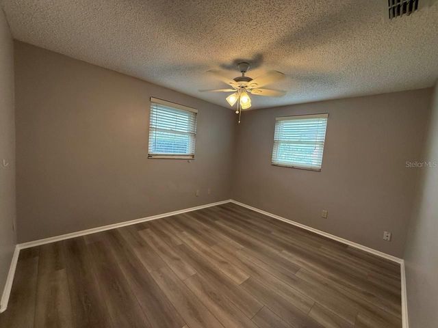 6124 18TH STREET, Zephyrhills, FL 33542