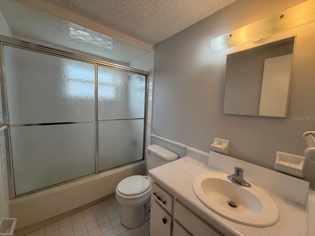 6124 18TH STREET, Zephyrhills, FL 33542