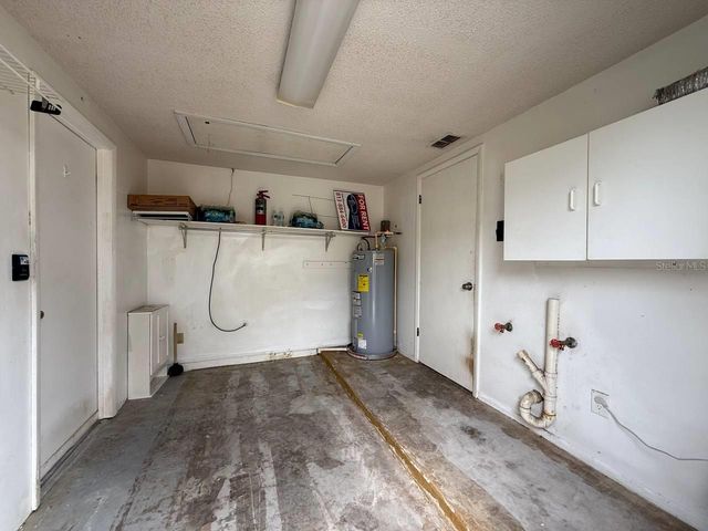 6124 18TH STREET, Zephyrhills, FL 33542