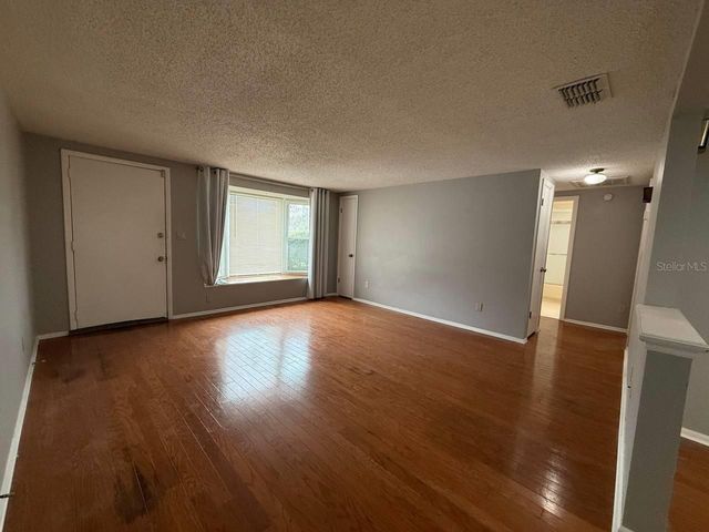 6124 18TH STREET, Zephyrhills, FL 33542