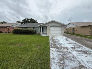 6124 18TH STREET, Zephyrhills, FL 33542