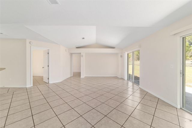 3005 NE 18TH COURT, Ocala, FL 34479